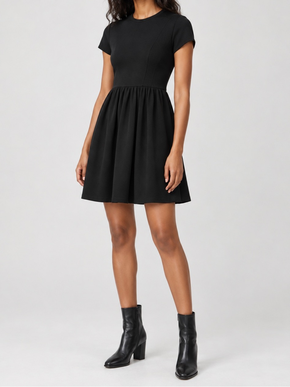 Miu Miu Black Cady Short Sleeve Fit & Flare Mini Dress IT 36 / US 0